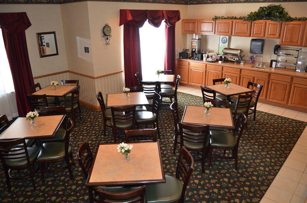 Holiday Inn Express & Suites Marquette By Ihg Restaurant foto